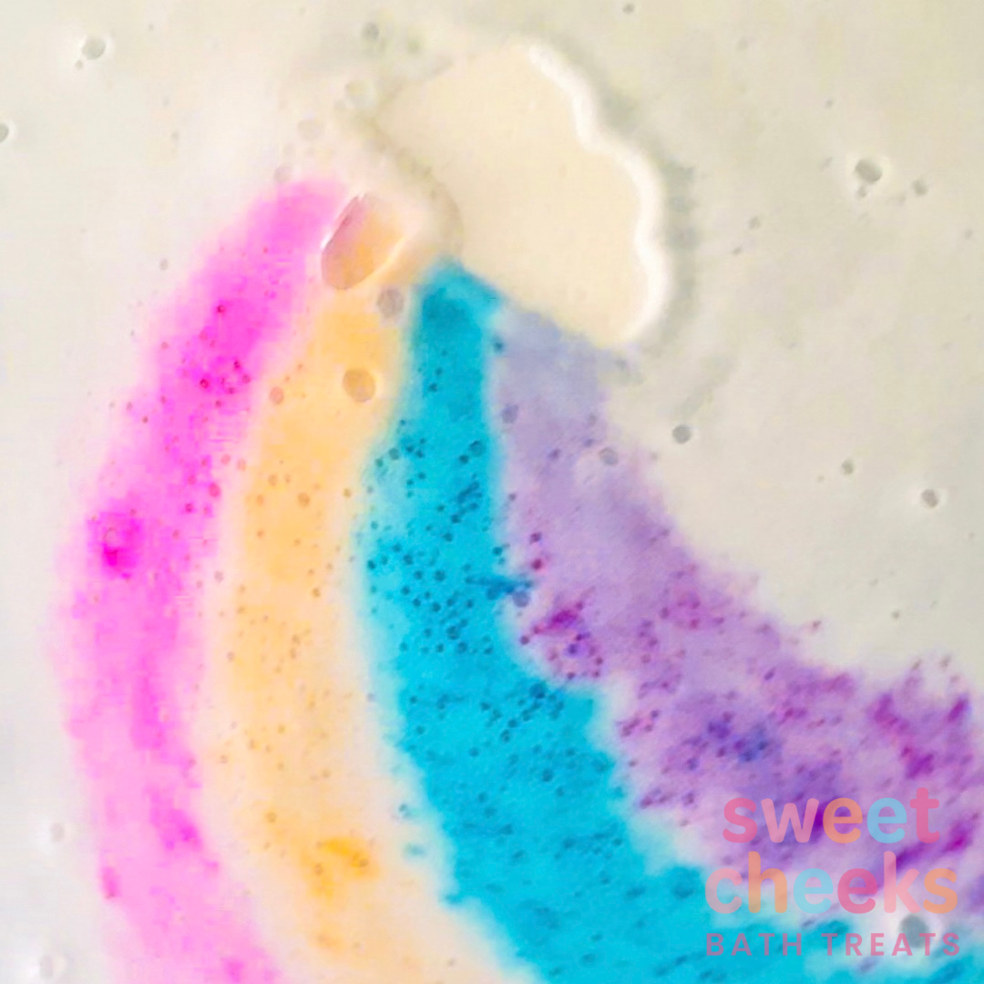Hidden Rainbow Cloud Bath Bomb