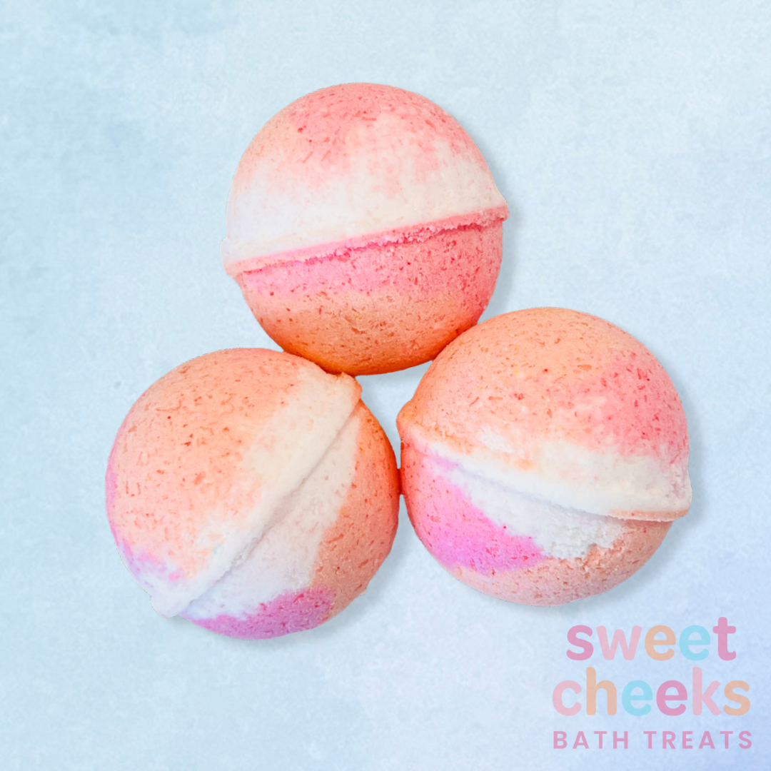 Salt Water Taffy Bittie Bath Bomb